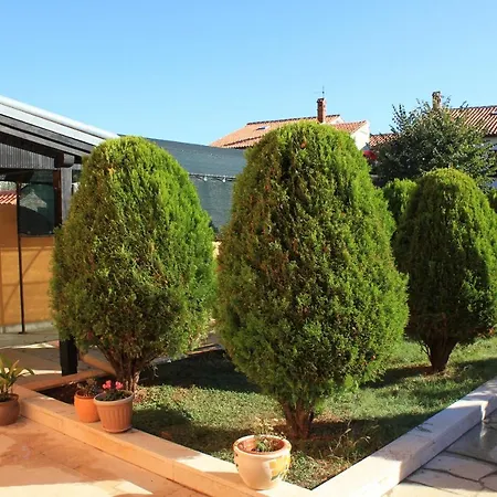 With A Parking Space Banjole, - 7242