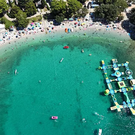 With A Parking Space Banjole, - 7242 * Pola