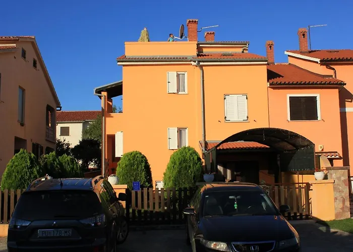 With A Parking Space Banjole, - 7242 Apartment *