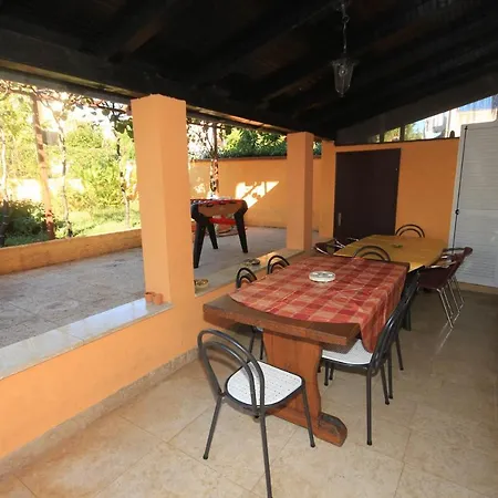 With A Parking Space Banjole, - 7242 Apartment *