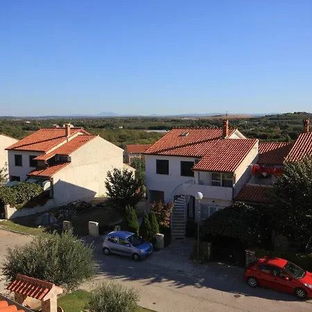 With A Parking Space Banjole, - 7242 * Pula